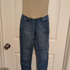 Blue Jeggings with Comfortable Fit and Casual Style